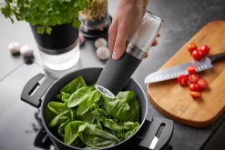 Salz- oder Pfeffermühle GIVA, elektrisch mit Kippsensor